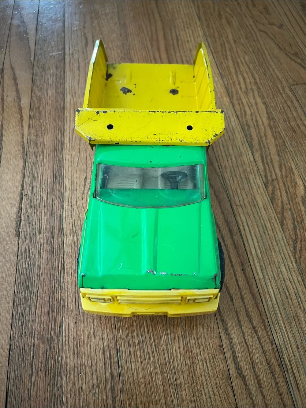 Vintage Tonka Green and Yellow Metal Dump Truck